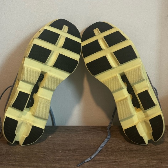 On Running Cloudmonster Nimbus Hay Running Sneaker Shoe 61.98242 Size Women’s 10 - Picture 10 of 12